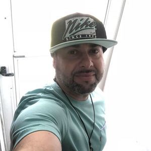 Meet your Posher, Eric